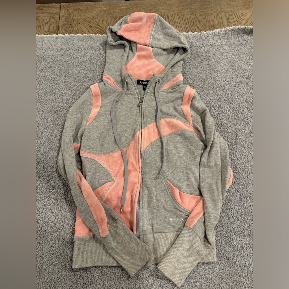 Bebe size small zip up